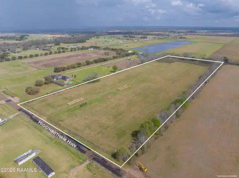 20 Acres in Church Point