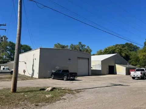 Metamora Commercial Industrial Property