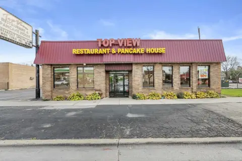 Turn-Key Restaurant Near Midway Airport