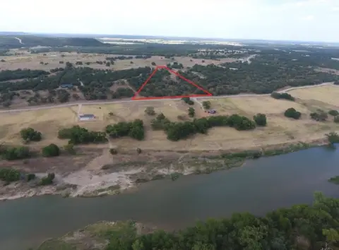Spacious Brazos River View Ranch