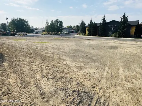 Commercial Corner Lot