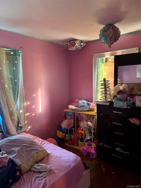 Picture 4