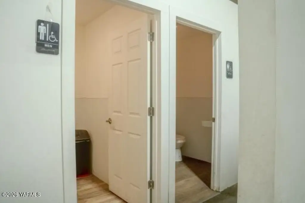 Picture 9