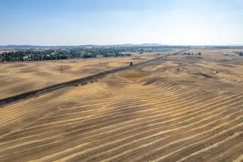 Land Near Fairchild Air Force Base