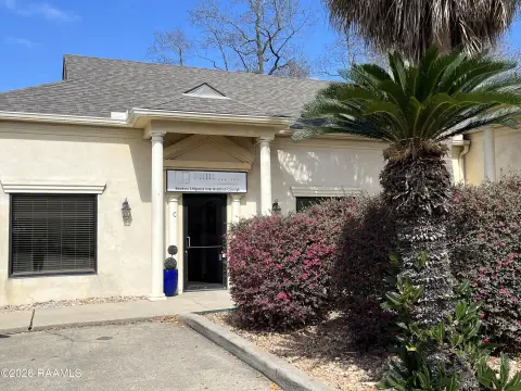 Renovated Office Suite on Ambassador