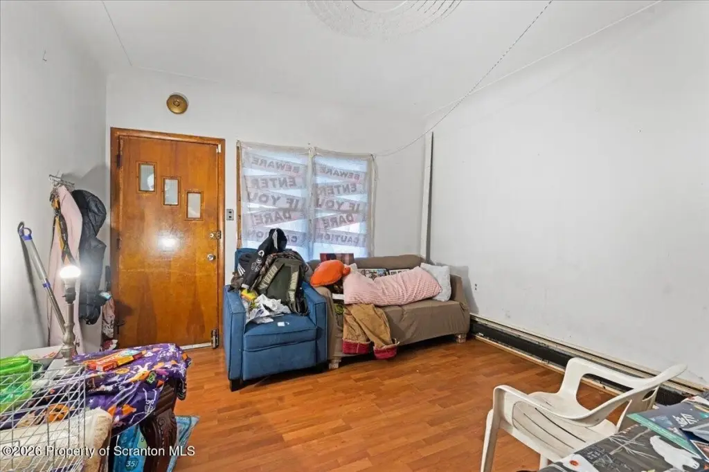 Picture 12