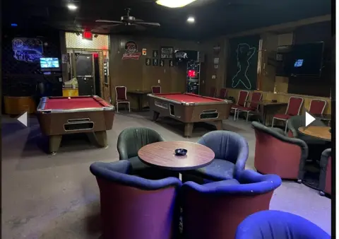 Gentlemen's Club and Bar