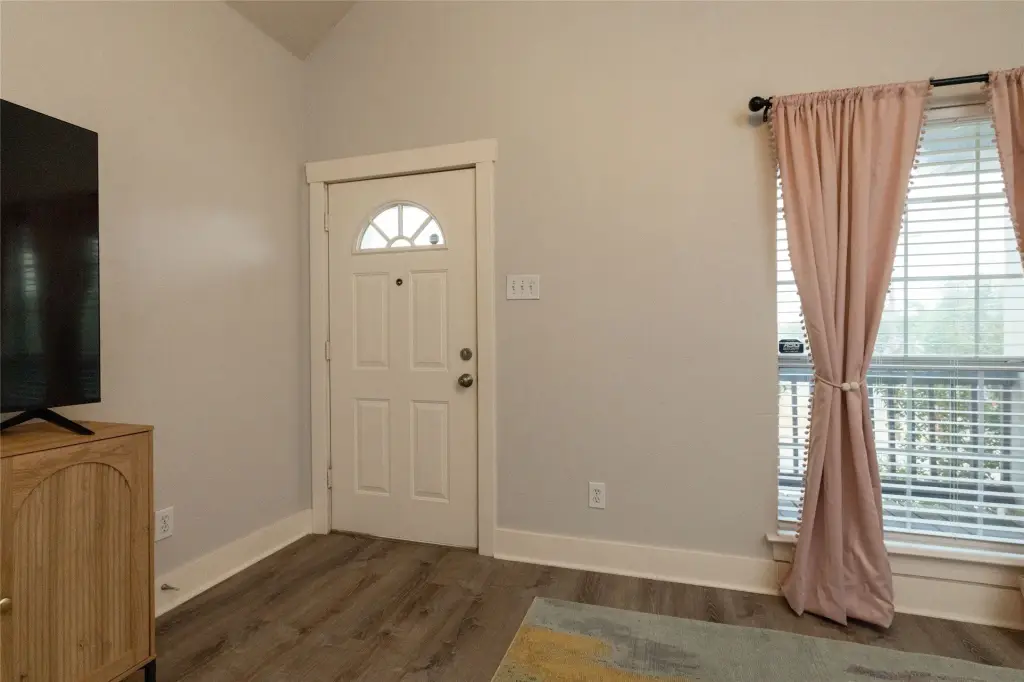 Picture 18