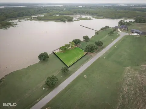 Waterfront Land with Boat Ramp Access