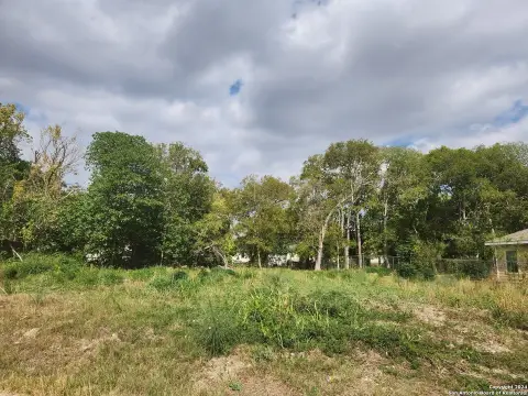 Residential Land in San Antonio