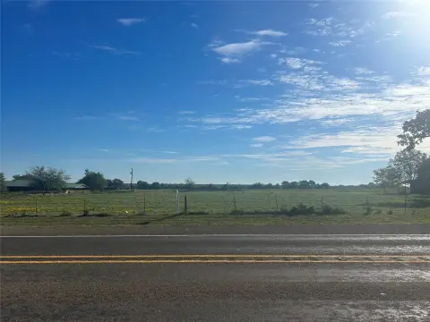Highway-Frontage Agricultural Land