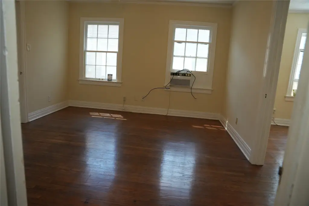 Picture 7