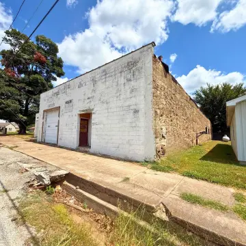 Two-Bay Auto Shop Building