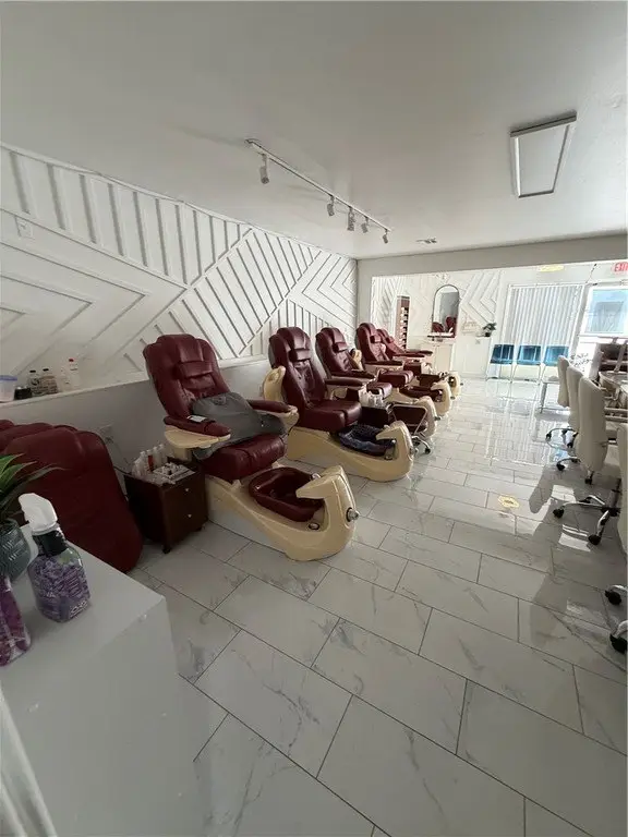 Picture 12