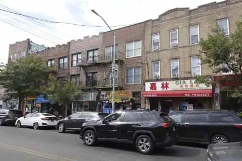 Mixed-Use Building in Sunset Park