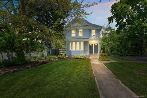 Duplex with Two-Story Barn
