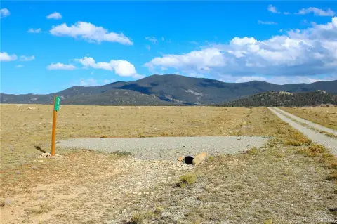 20 Acres with Mountain Views