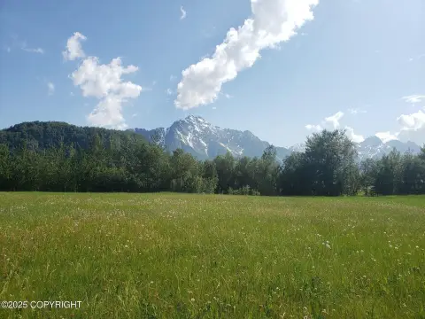 Buildable Land with Mountain Views