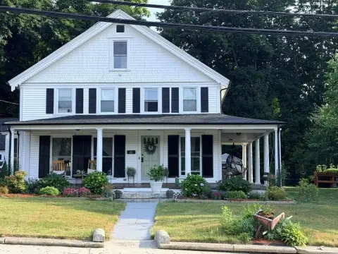 Duplex With Accessory Dwelling Unit