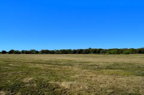 Mabank Acreage with Country Views