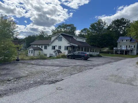 Hallowell Commercial Office & Apartment Building