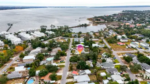 Buildable Double Lot Near Water