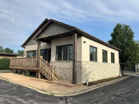 Office Building With Central Air
