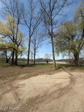 White Lake Vacant Land