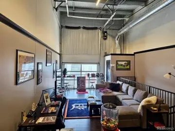 M1 Concourse Private Garage Unit