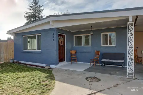 Home with ADU on Large Lot