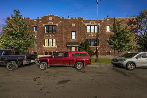 Austin Area Brick 4-Flat