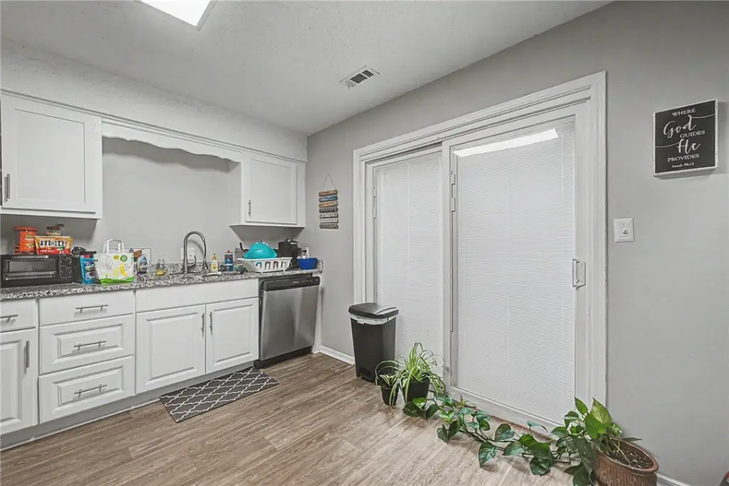 Picture 38