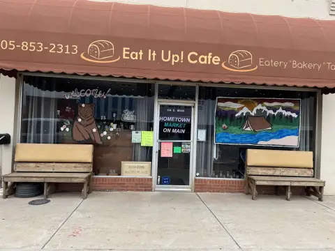 Hennessey Restaurant with Commercial Kitchen