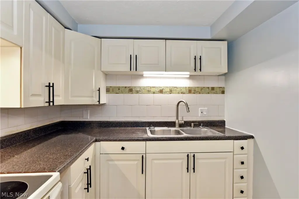 Picture 33