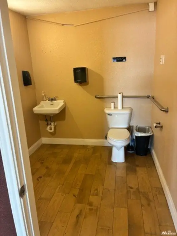 Picture 9