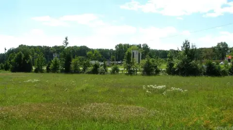 Commercial Lot with High Visibility