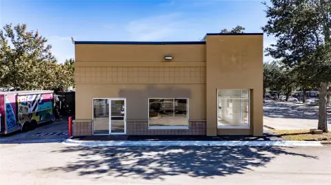 Restaurant Space on Orange Blossom Trail