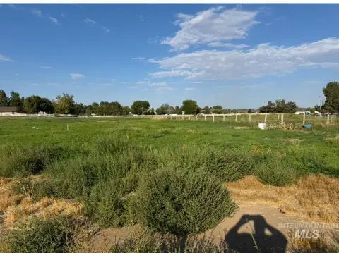 Land with Water Shares