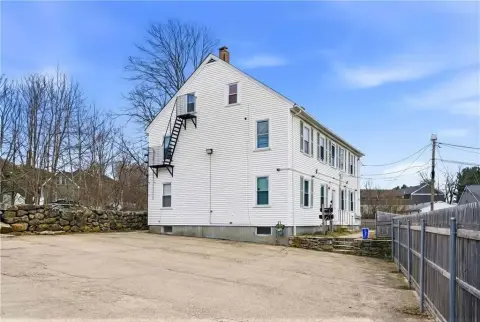 4-Unit Quadplex