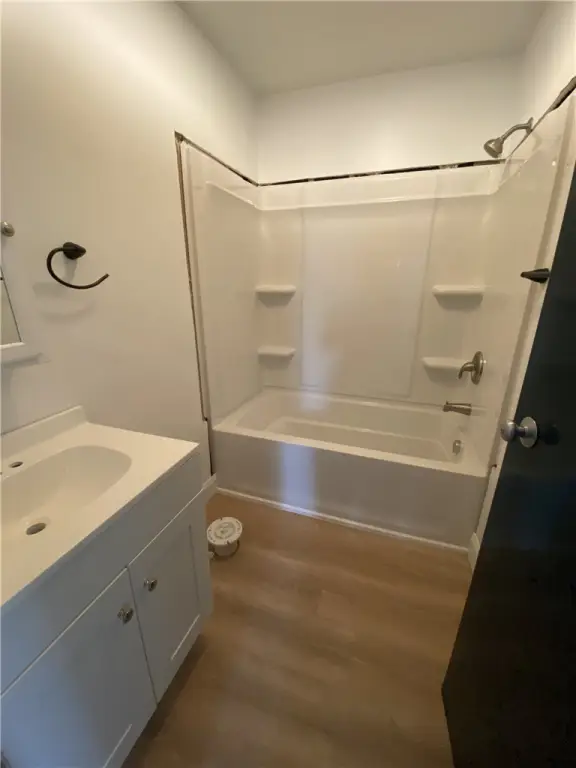 Picture 25