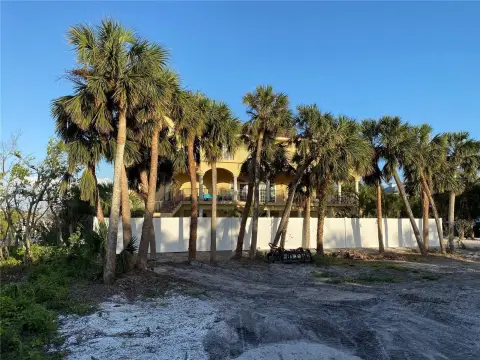 Waterfront Land on Palm Island