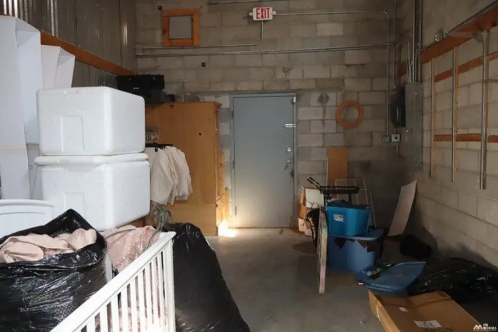Picture 19