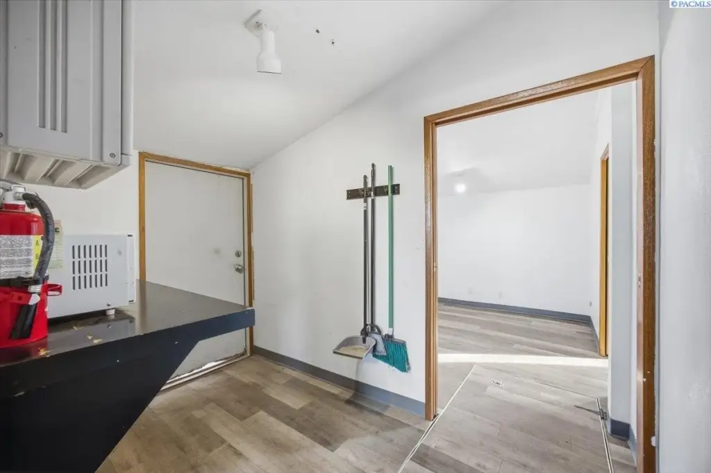 Picture 29