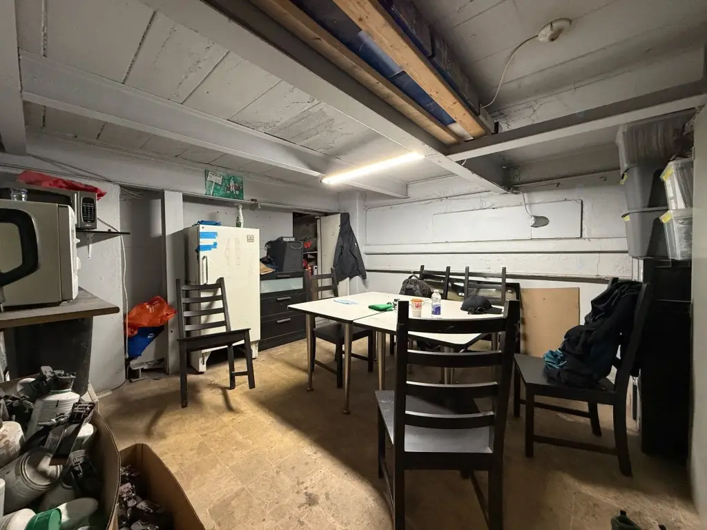 Picture 29