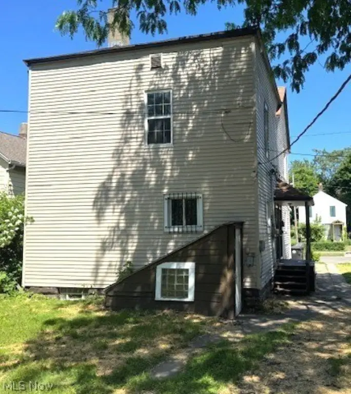 Picture 3