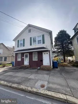 Duplex Near Dover Air Base