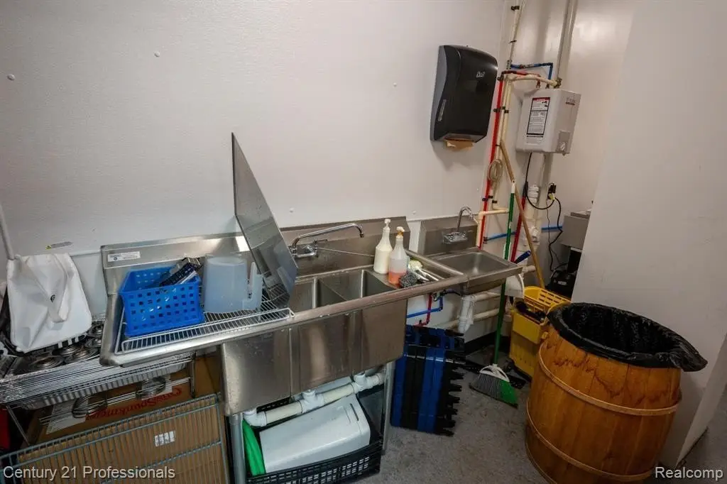 Picture 28