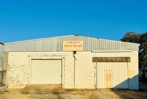 Troy Commercial Building For Sale