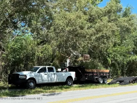 Brooksville Homesites: New Construction Planned