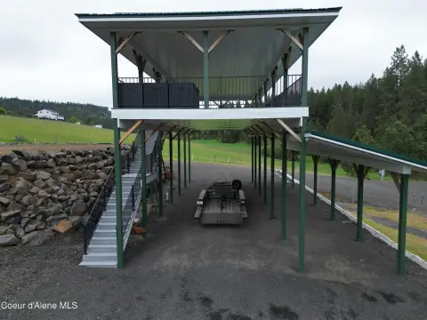 Recreation Land with Steel Structures